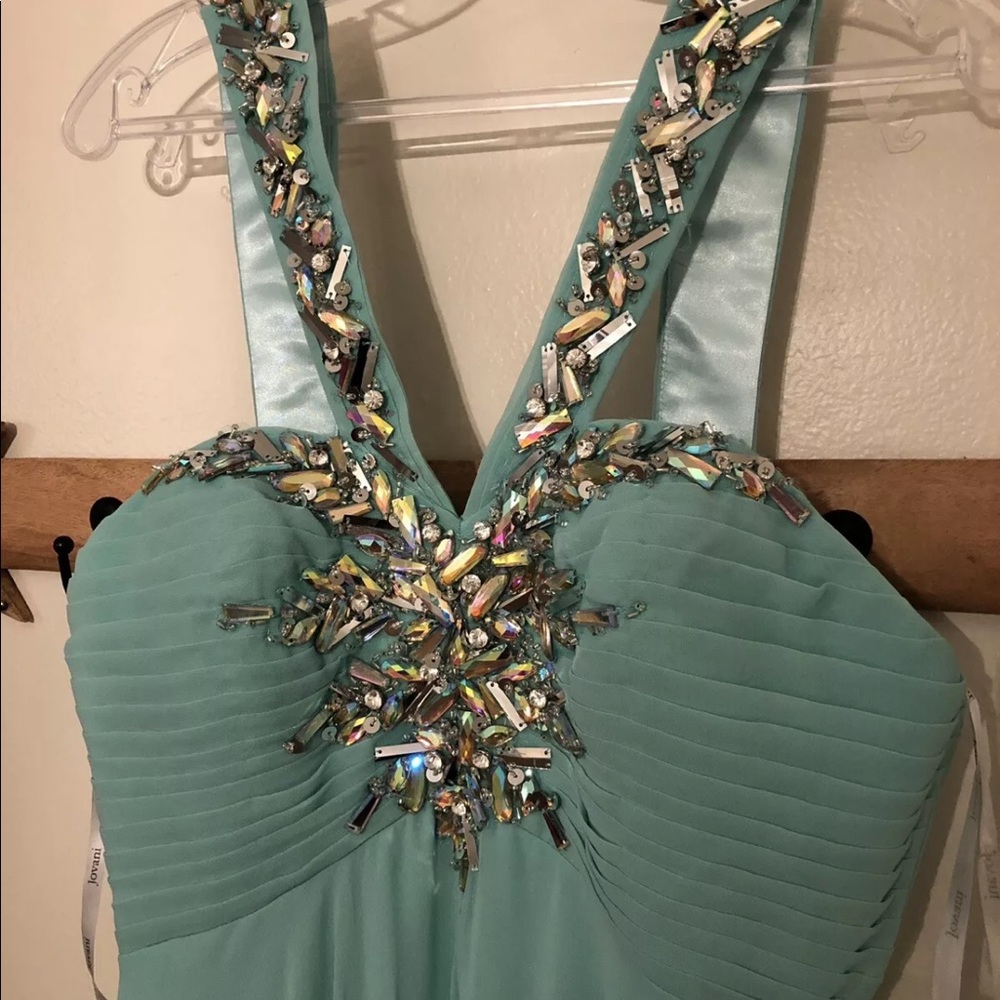 Jovani NWOT teal embellished evening gown Sz 10